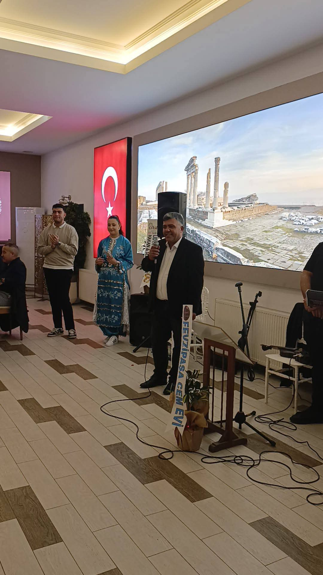 Bergama Birlik ve Dayanışma Yemeği - Fotoğraf 2
